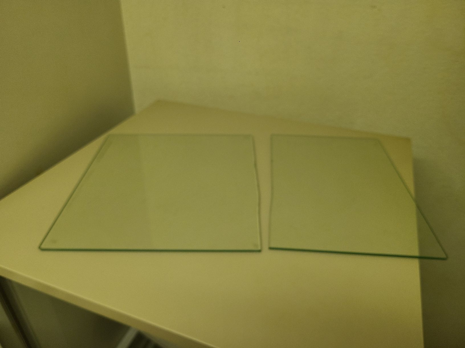 V-Zug Kühlschrank: Kühlschrank V-Zug mit Gefrierfach – Gebraucht aus Ganterschwil von Sevi1986 7