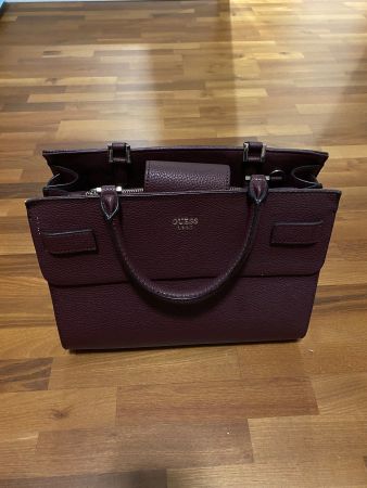 Guess Tasche - wie neu