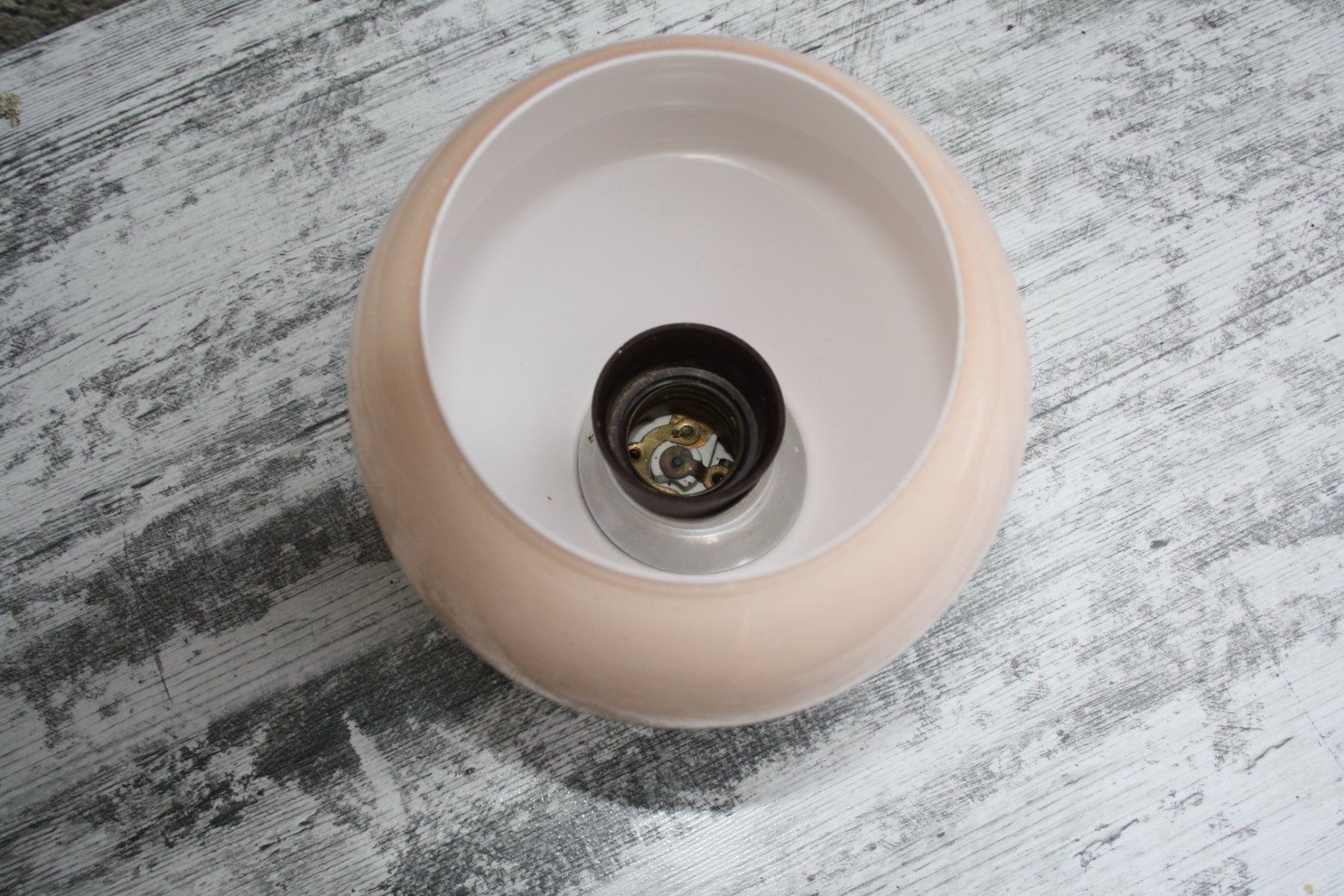Lampade: ALTE LAMPE KUGELLAMPE – Usato da Wauwil venduto da Pneuedy 3