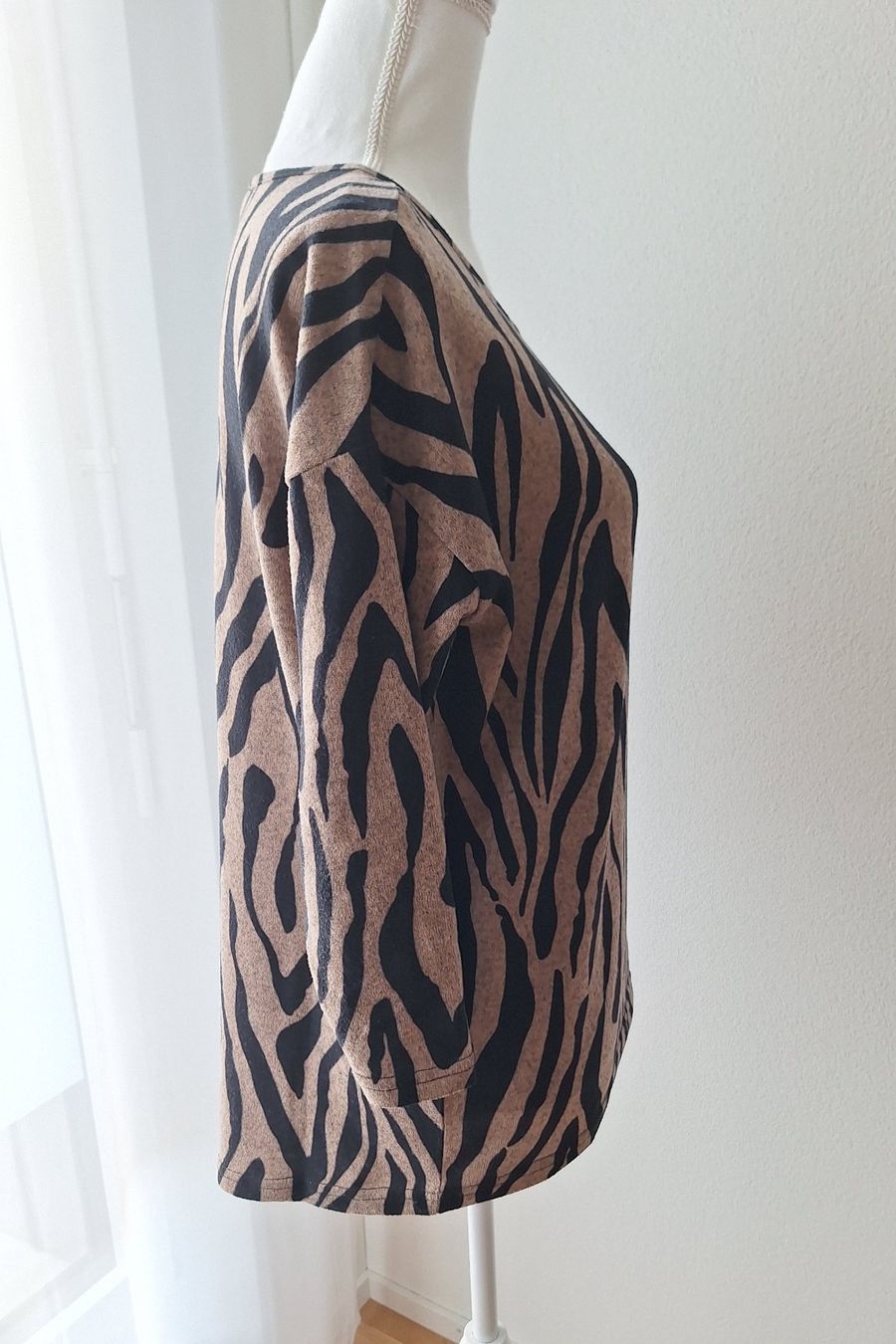Only Pullover & Sweatshirts: ONLY Pulli Animalprint, Grösse XXS – Gebraucht aus Winterthur von Simply_nm 2