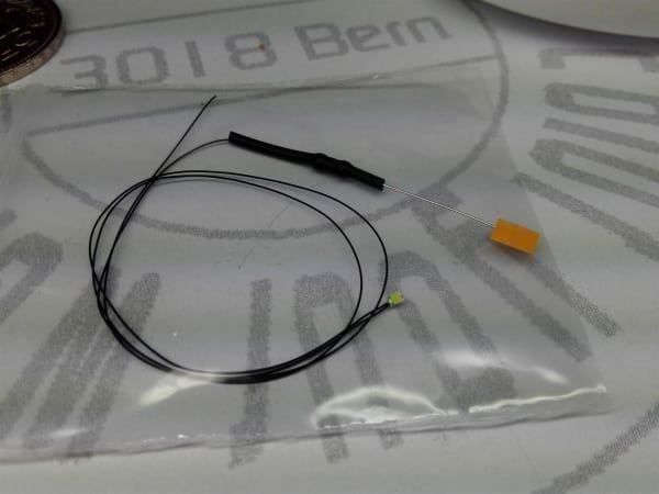Componenti elettronici: LED SMD 0805 orange, verkabelt, 1Stk – Nuovo (secondo la descrizione) da Luzern venduto da Salefactory 1