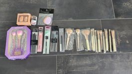 Diverse Schminkpinsel (neu & originalverpackt)