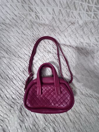 Chic Pink Quilted Leather Handbag w/ Strap