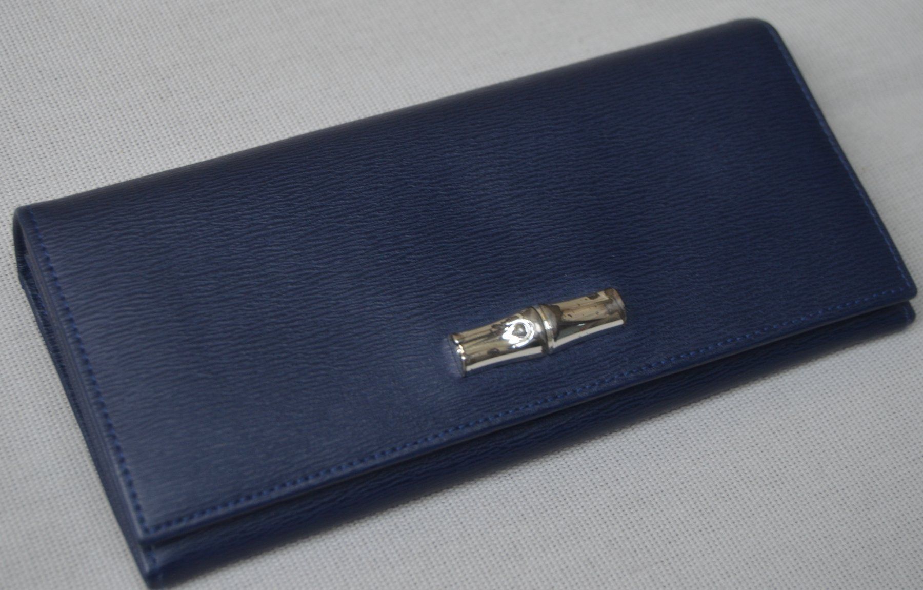 Longchamp Portemonnaie: Longchamp Portefeuille – Gebraucht aus Collonges von arashee 1