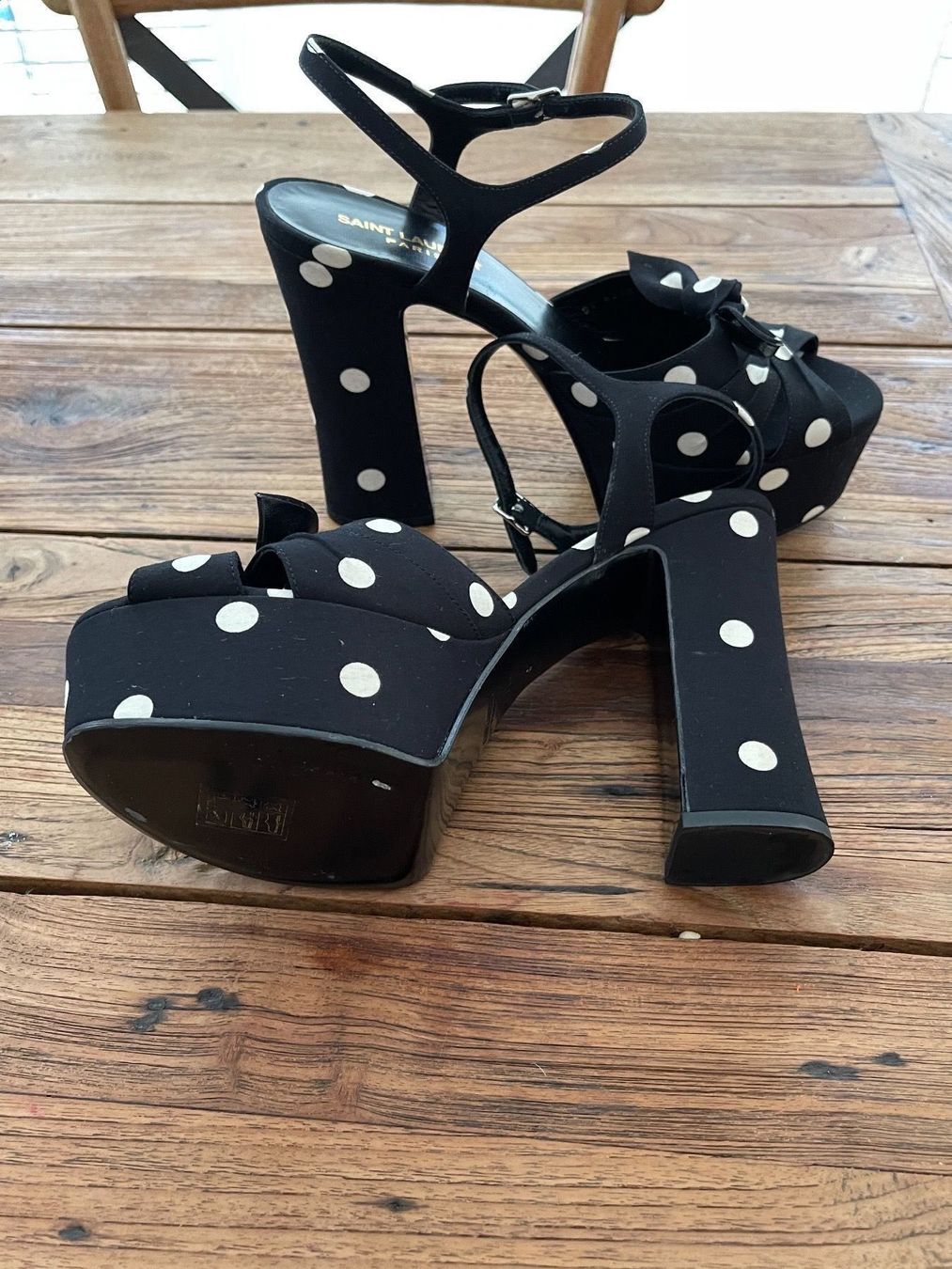 Saint Laurent Scarpe da donna: YVES SAINT LAURENT PLATEAU SANDALEN – Nuovo (secondo la descrizione) da Dübendorf venduto da TojaRose 2