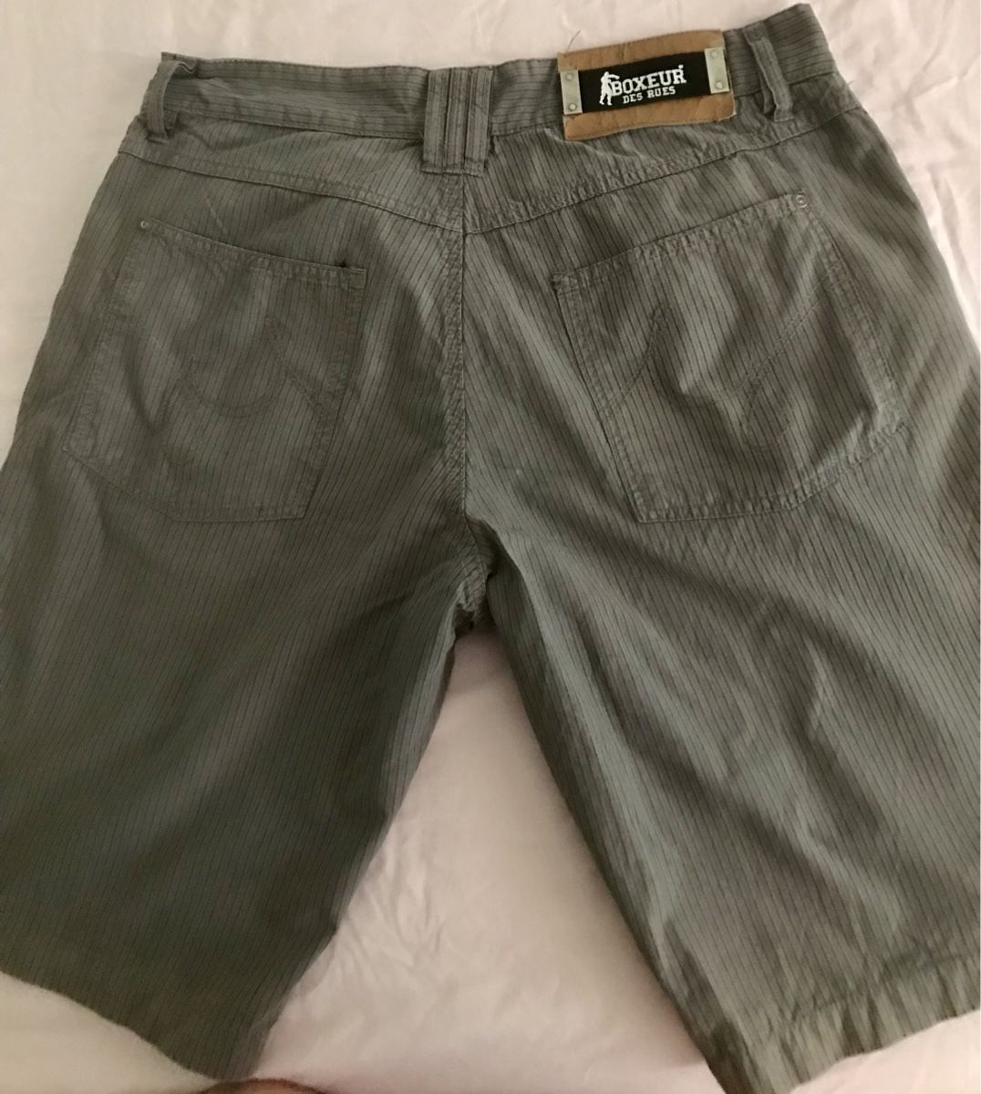 Pantaloni: SHORT BOXEUR DES RUES – Usato da Losone venduto da courrier 3