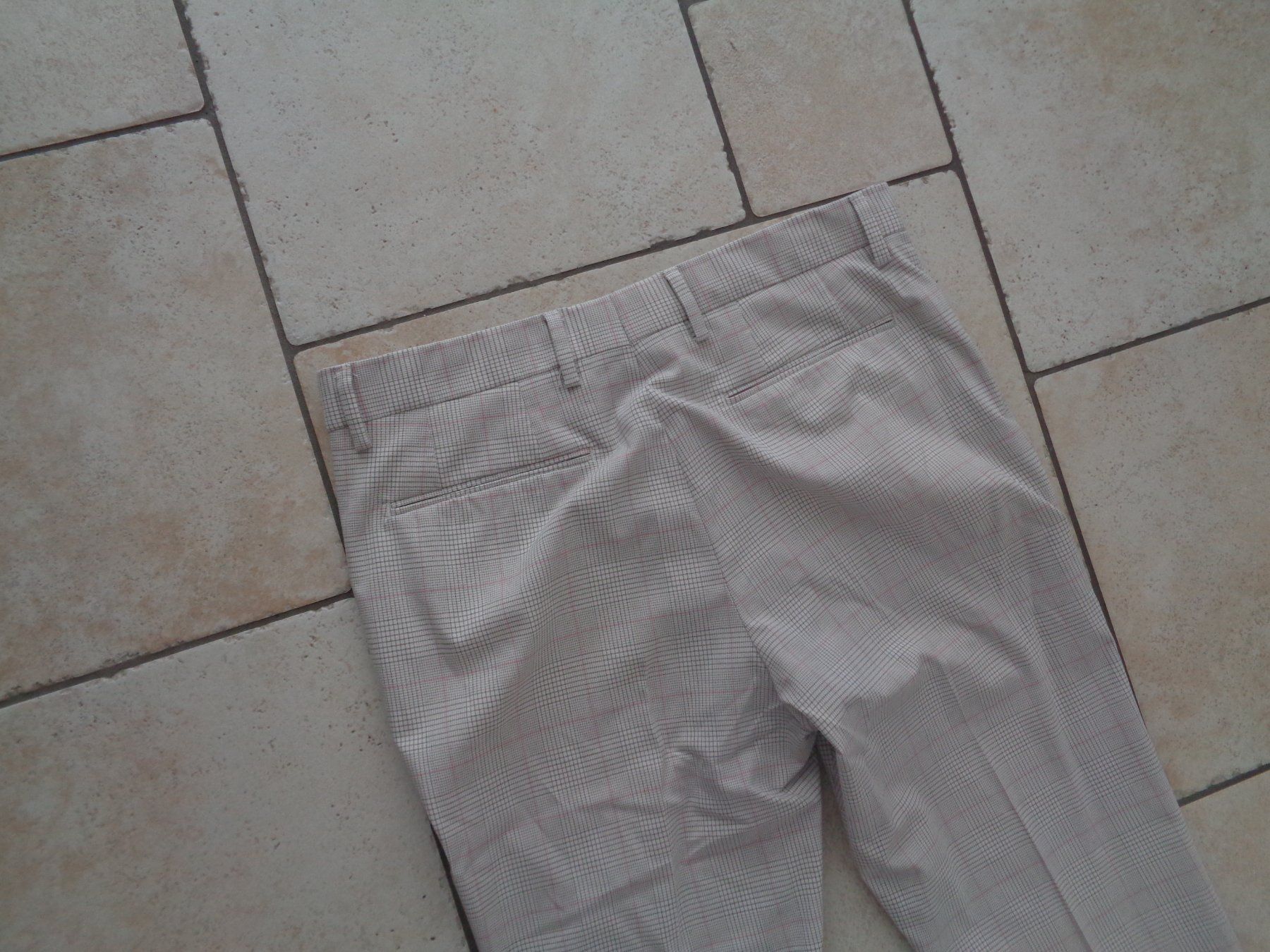 Zara Pantaloni: Hose  Zara  Grösse 40 – Usato da Kreuzlingen venduto da Robi-2003 4