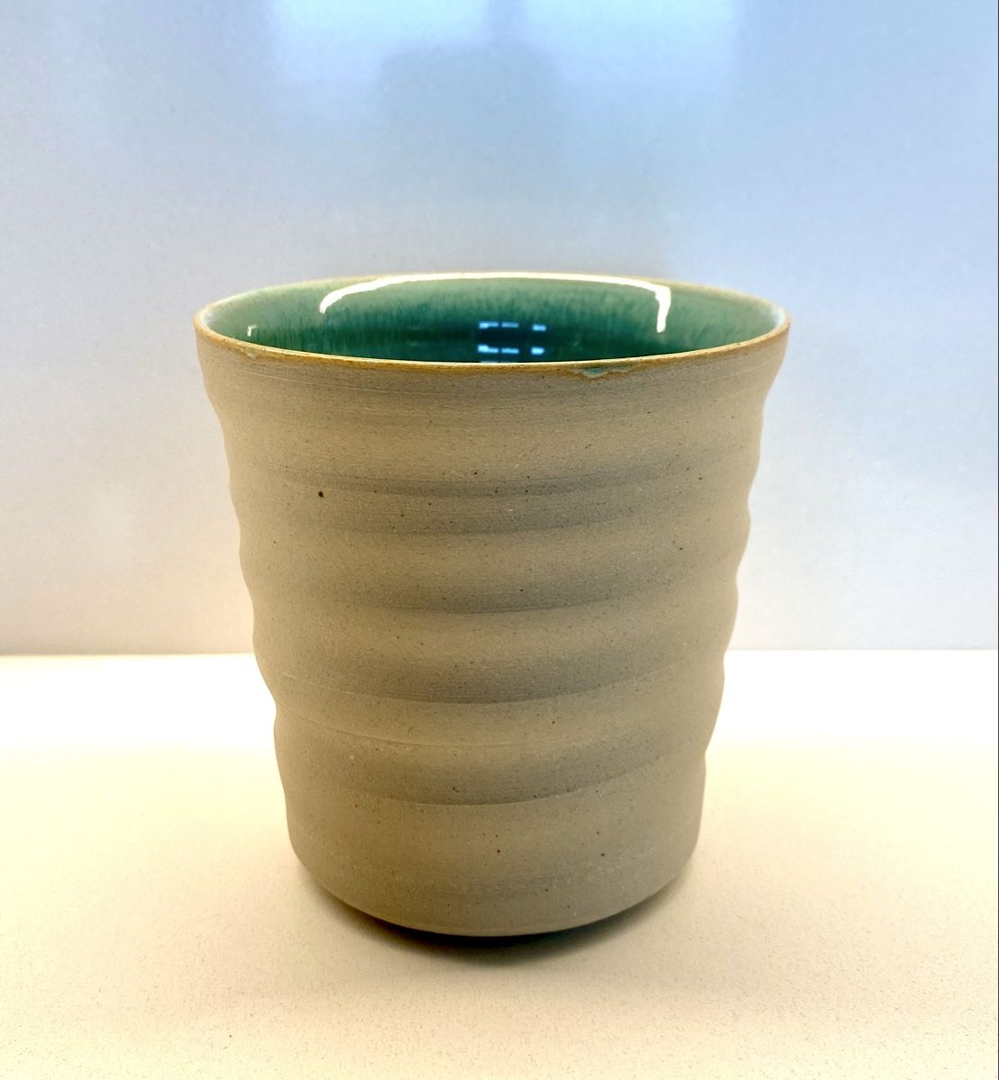 Tazze: Tee oder Kaffeetasse handgefertigt aus Keramik – Usato da Basel venduto da phidelitas
