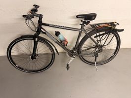 28 Zoll Trekking-/Cross-Fahrrad