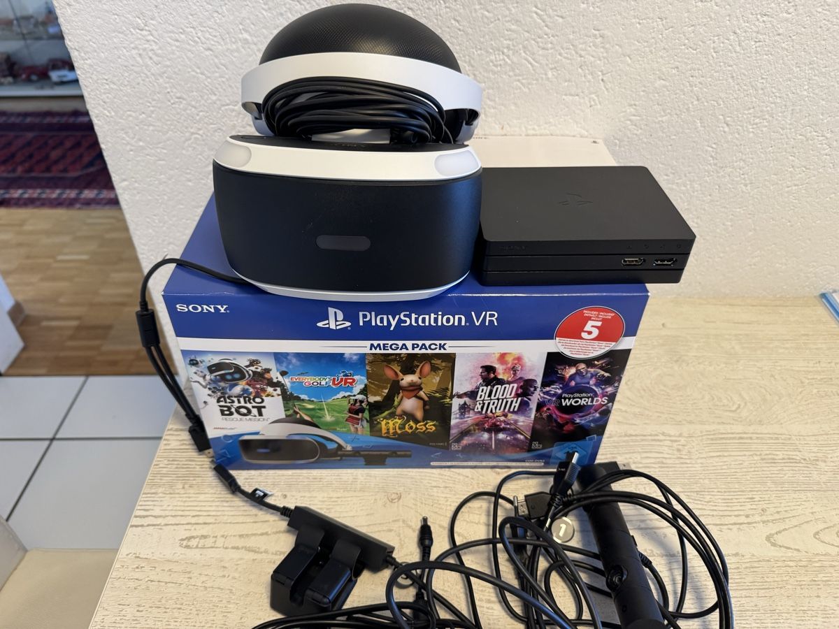 Sony Casque VR: Playstation VR mega pack – D'occasion à Zunzgen par milesdavis76 1