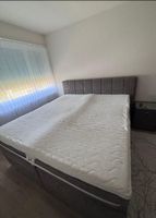 Bett mit Bettkasten und Nachttisch dunkelgrau Stoff