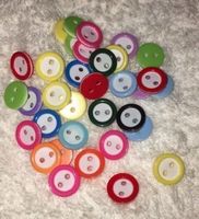 30 gemischte Bunte Knöpfe knopf Kunststoff Näh Knopf OVP