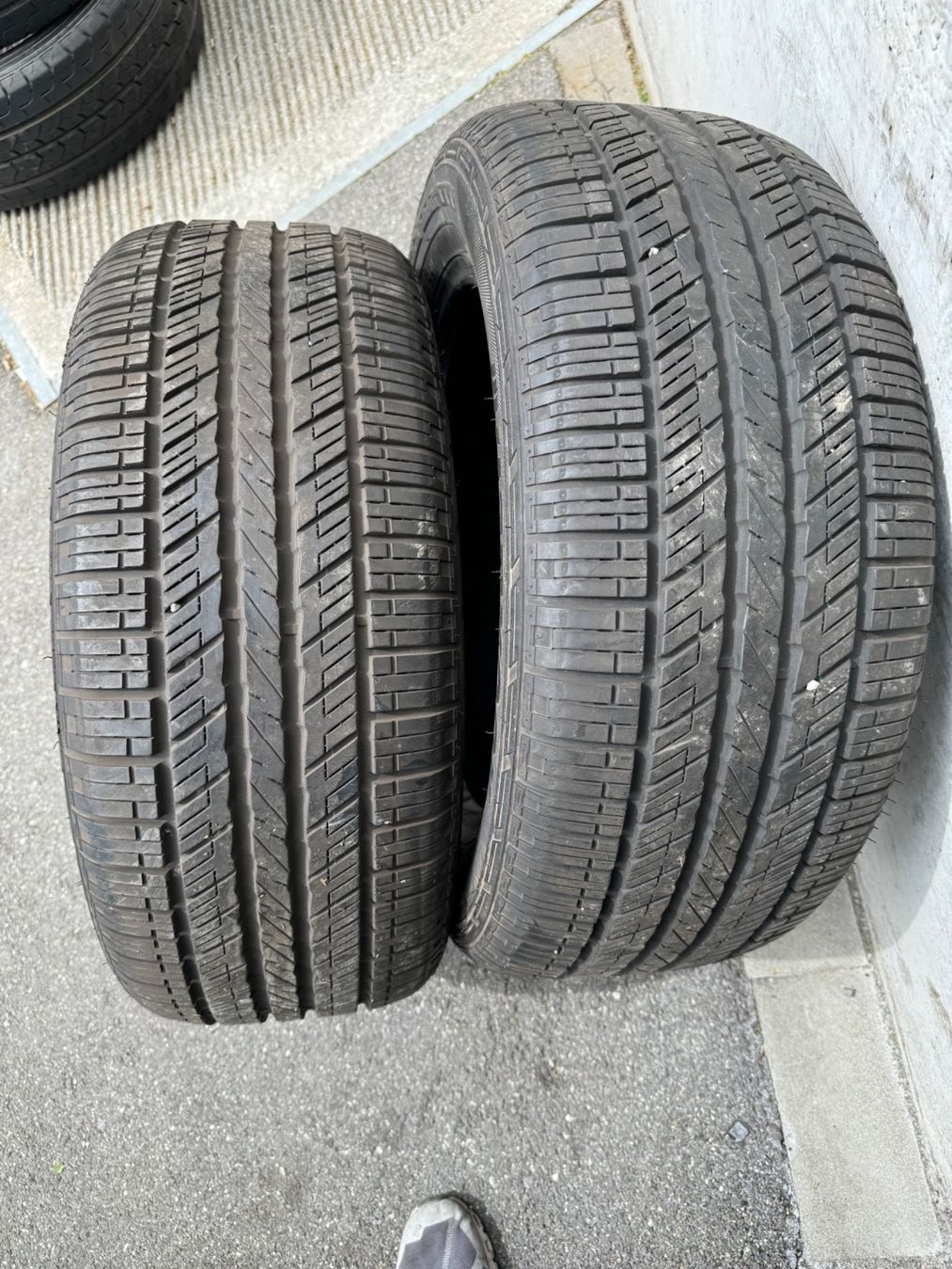 Hankook Pneumatici & Ruote complete: Reifen 17 zoll – Usato da Chur venduto da Rossboden-Garage
