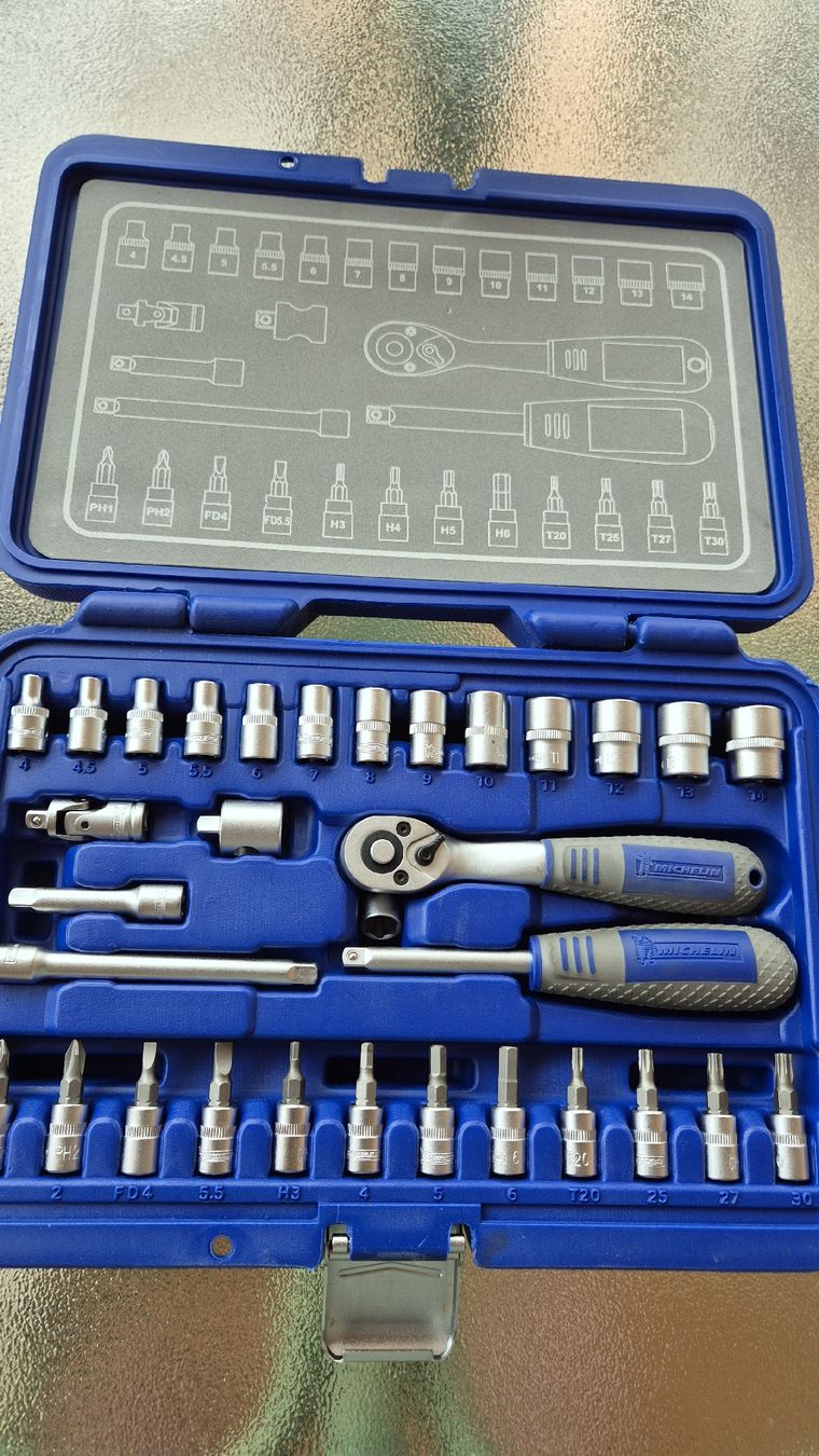 Alle Werkzeuge: Werkzeug Set – Neu und originalverpackt aus Gachnang von Gufri 1