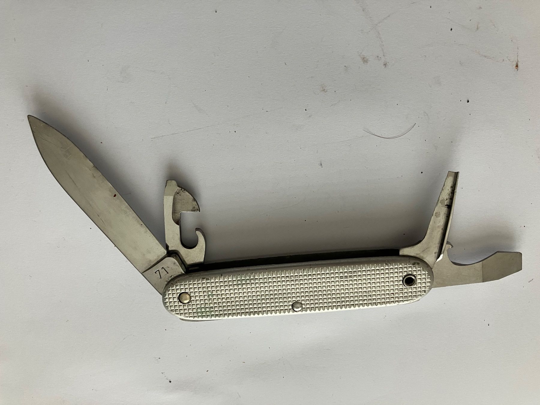 Schweizer Armee Taschenmesser: Schweizer Taschenmesser Elsener 71 – Gebraucht aus Balterswil von Erbsli77