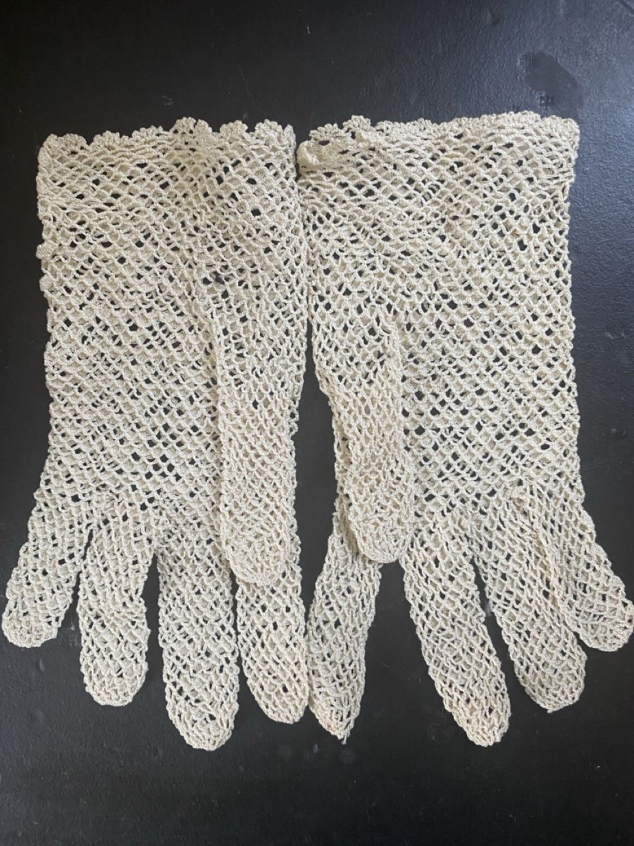 Handschuhe & Handstulpen: Gehäkelte Vintage Handschuhe – Gebraucht aus Zürich von frgr 3