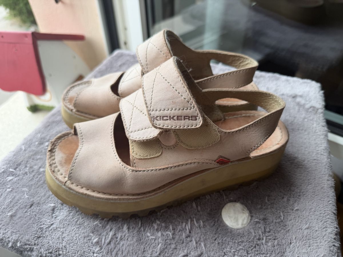 Kickers Scarpe da donna: Kickers taille 37 – Usato da Dombresson venduto da feline_ne