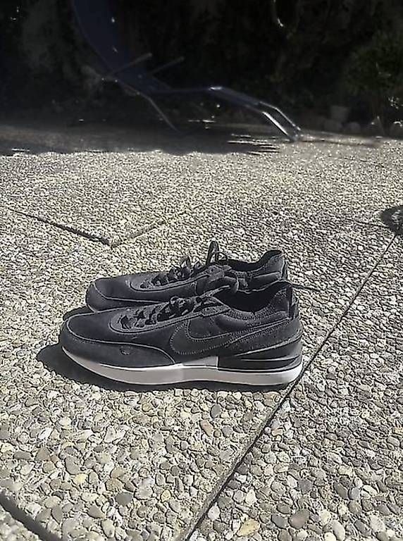 Scarpe da uomo: Nike Waffle One Noir/ Blanc taille 46 – Nuovo e nell'imballaggio originale da Montreux venduto da Polett