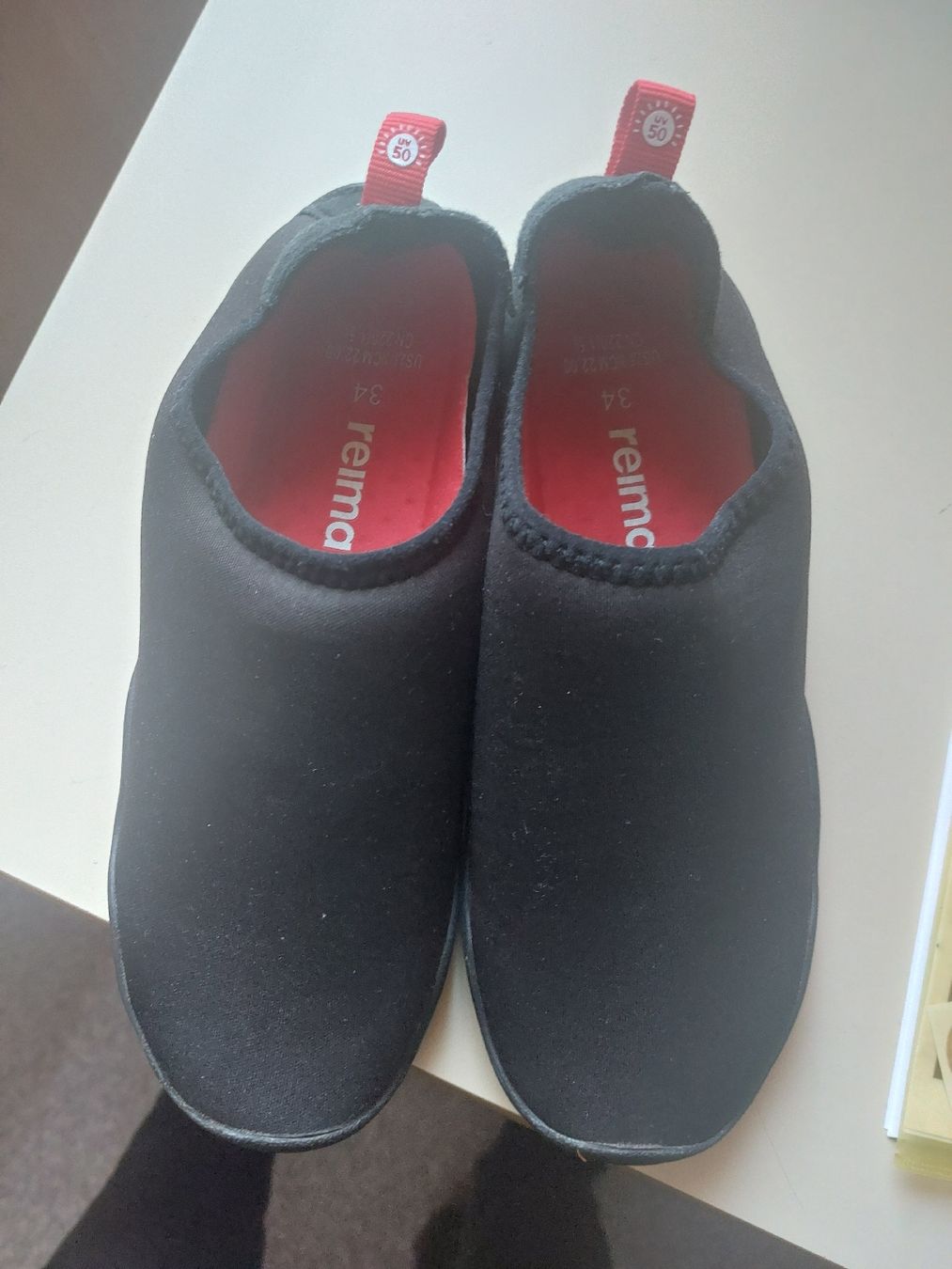 Reima Scarpe per ragazzi: Badeschuhe neu von Reima Gr 34 – Nuovo (secondo la descrizione) da Landquart venduto da Cedes