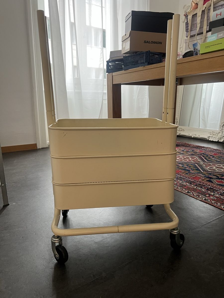 Ikea Culle: IKEA Raskog in Butterfarbe – Usato da St. Gallen venduto da AlixH 2