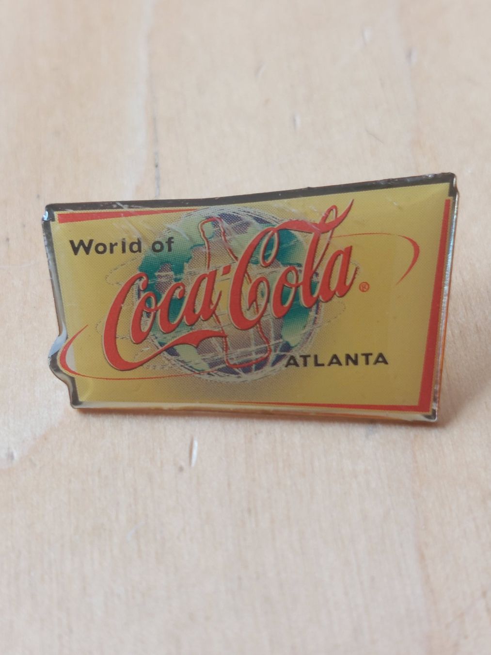 Coca-Cola Placchette & Badge: COCA COLA - PIN – Usato da Gipf - Oberfrick venduto da Esnoopy