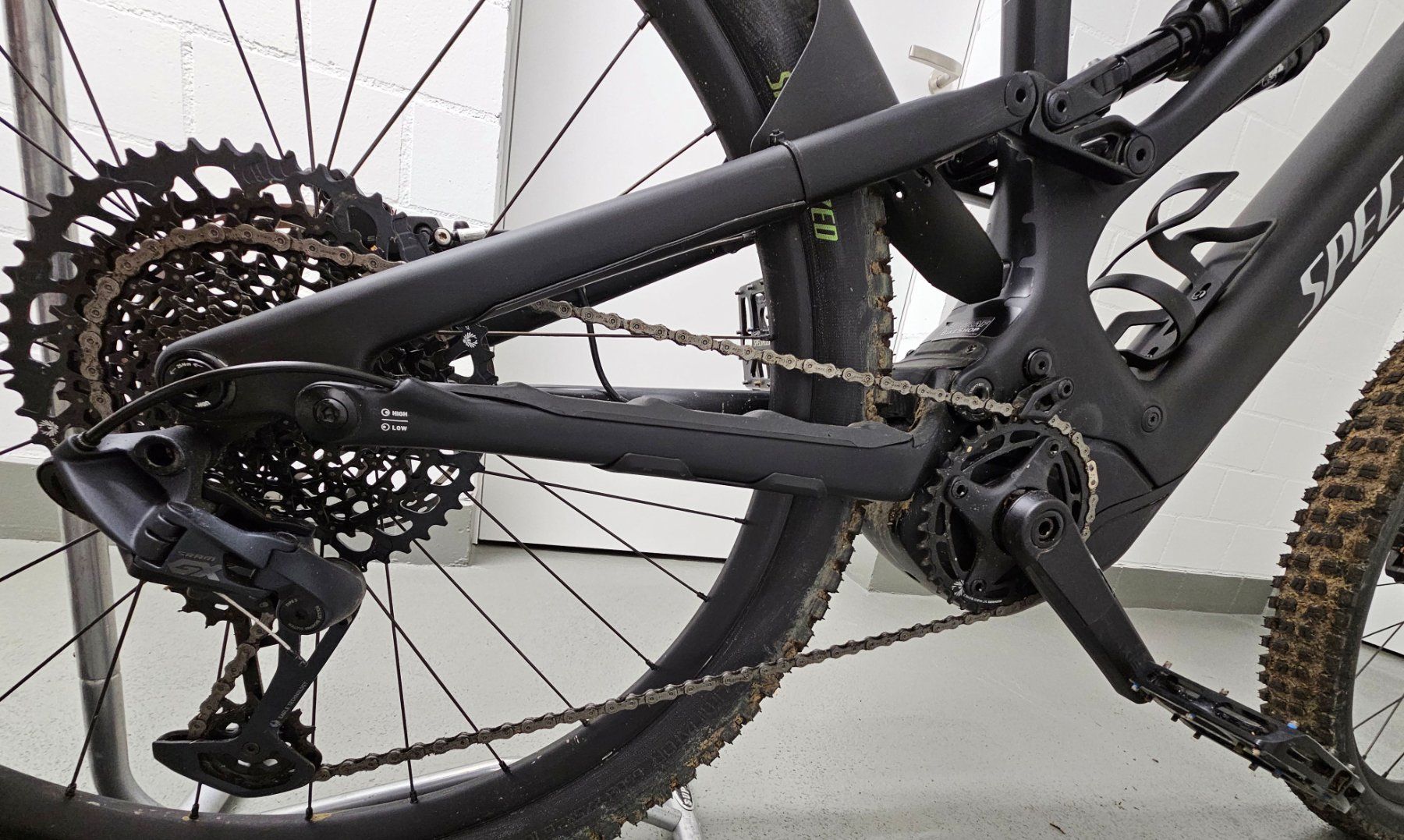 Specialized Biciclette: SPECIALIZED Turbo Levo Comp Carbon, Rahmengrösse S3 – Nuovo (secondo la descrizione) da St. Gallen venduto da  1