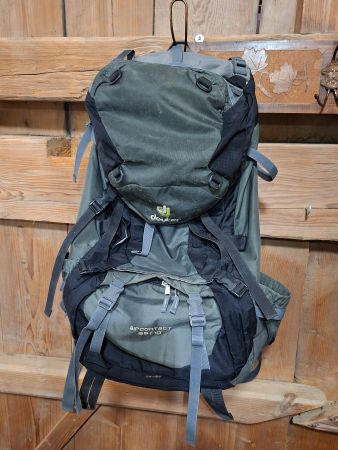 gut erhaltener Deuter Trecking - Rucksack 55 + 10 Liter