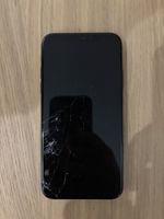 Apple iPhone X 64GB (defekter Bildschirm)
