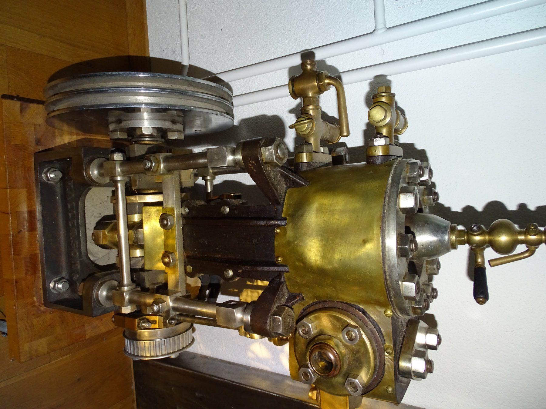 Alle Maschinen: Dampfmaschine Bedford Schiffsdampfmaschine Stationärmotor – Gebraucht aus Stein am Rhein von off6 1
