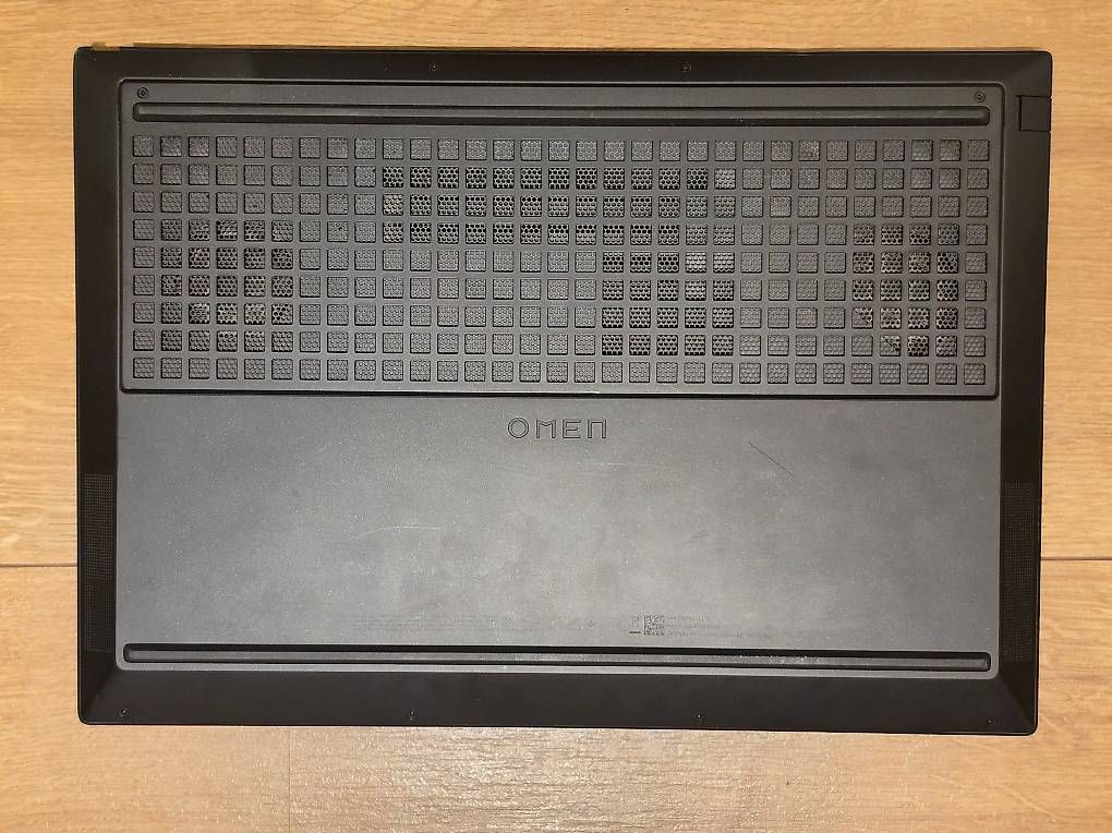 Notebook: HP Omen Gaming Laptop – Usato da Thierachern venduto da bea_2br8 1