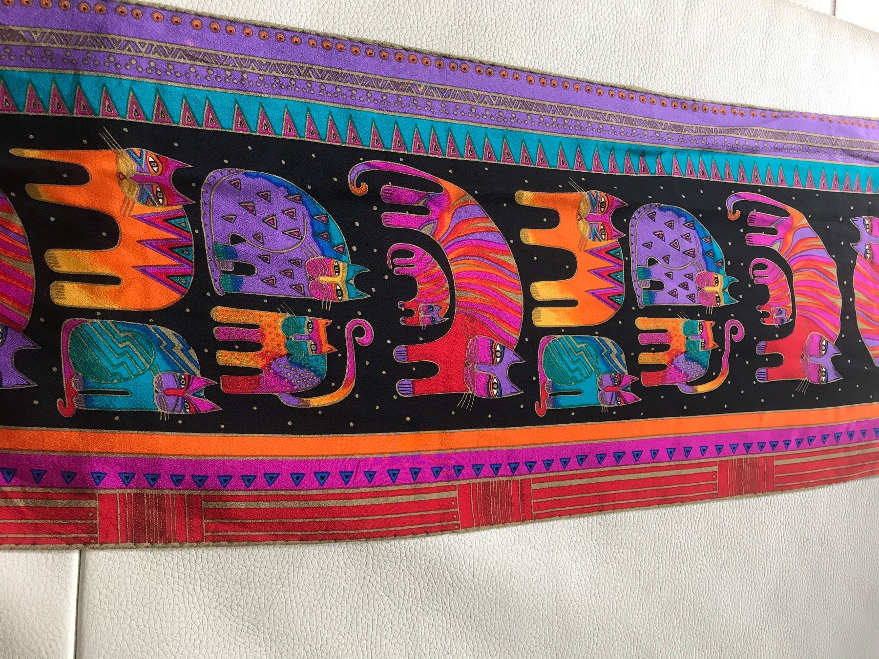 Foulard & Sciarpe: Bunte Katzen-Seidenschal – Usato da Wettingen venduto da Andres54 3