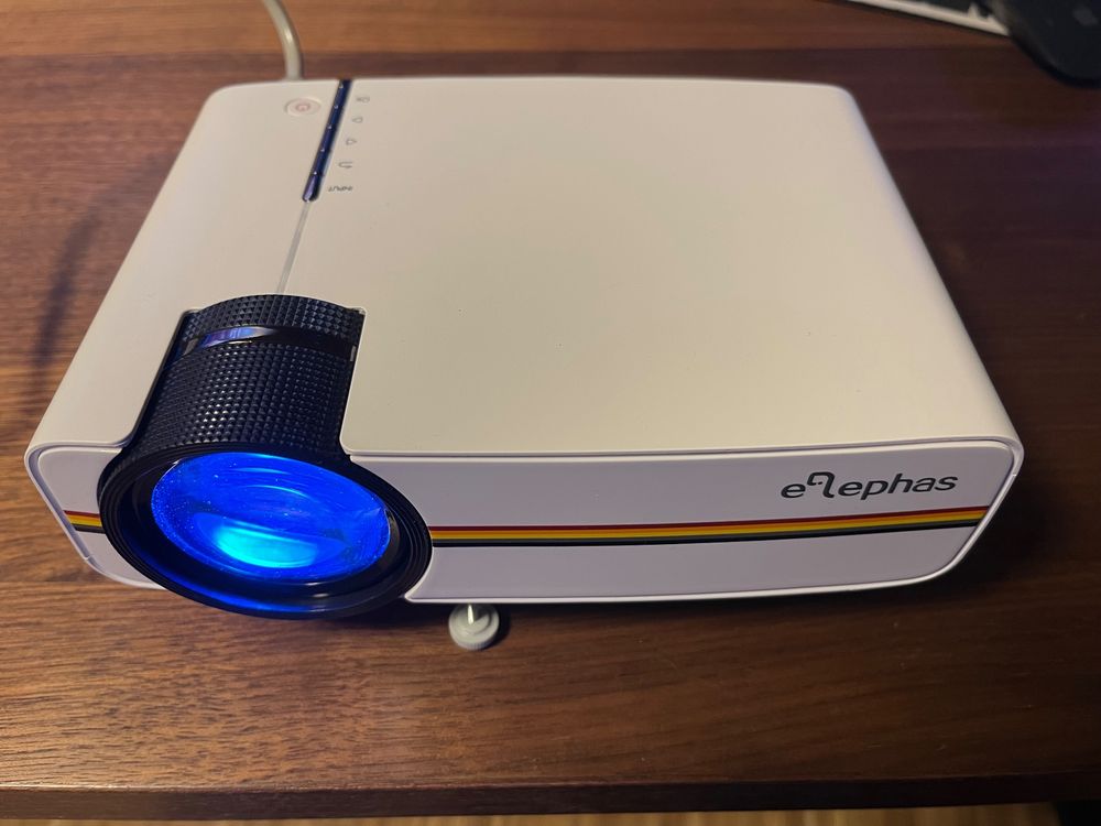 Elphas LED Beamer 1080p mit HDMI-Anschluss, wie neu (Gebraucht) in ...