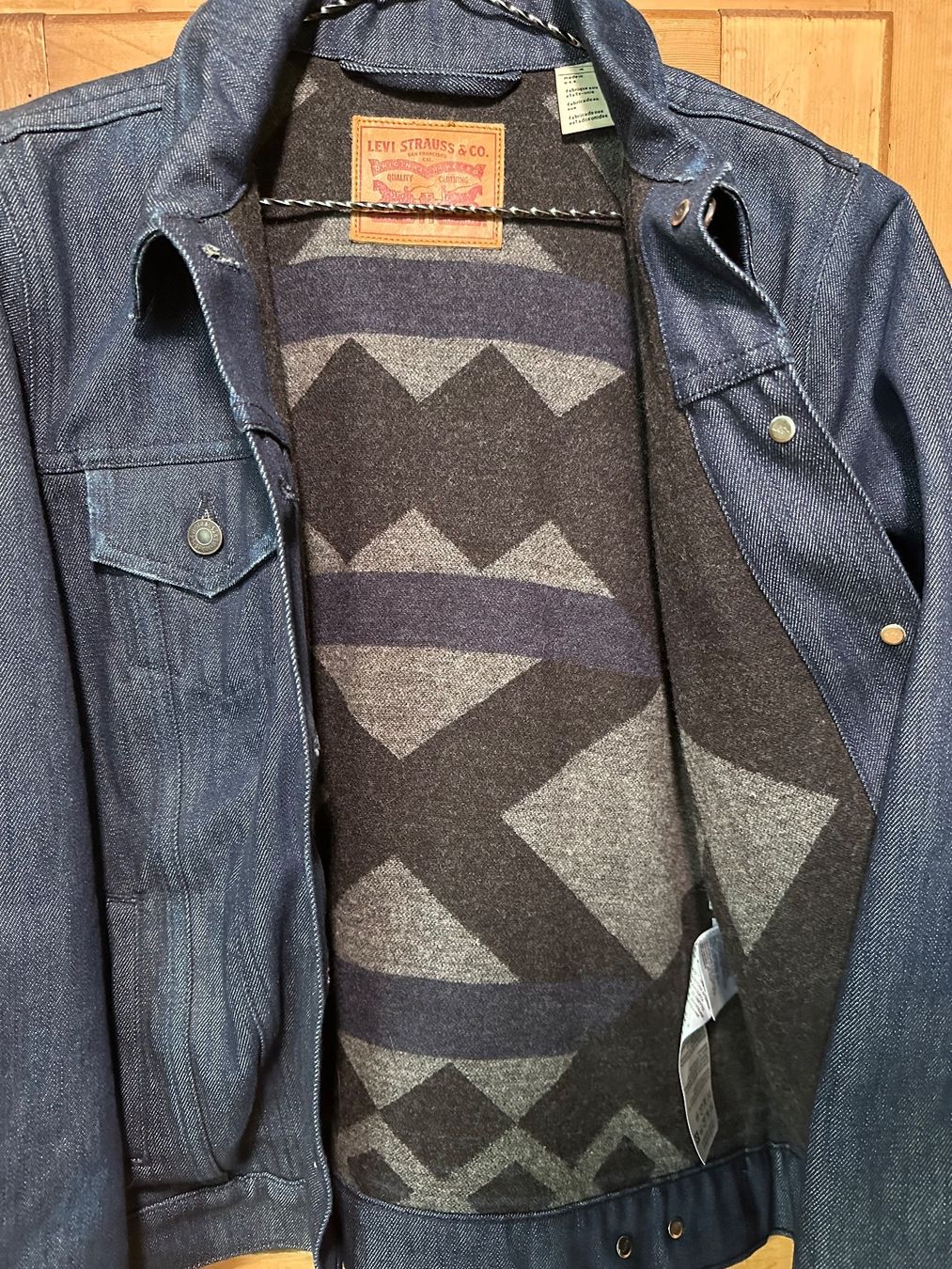 Levi's Giacche: Levi‘s Pendleton Jeans Jacke M – Usato da Buchs AG venduto da Anissja 1