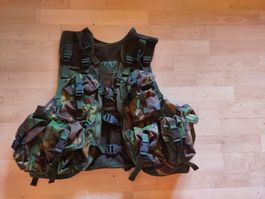Militär Weste