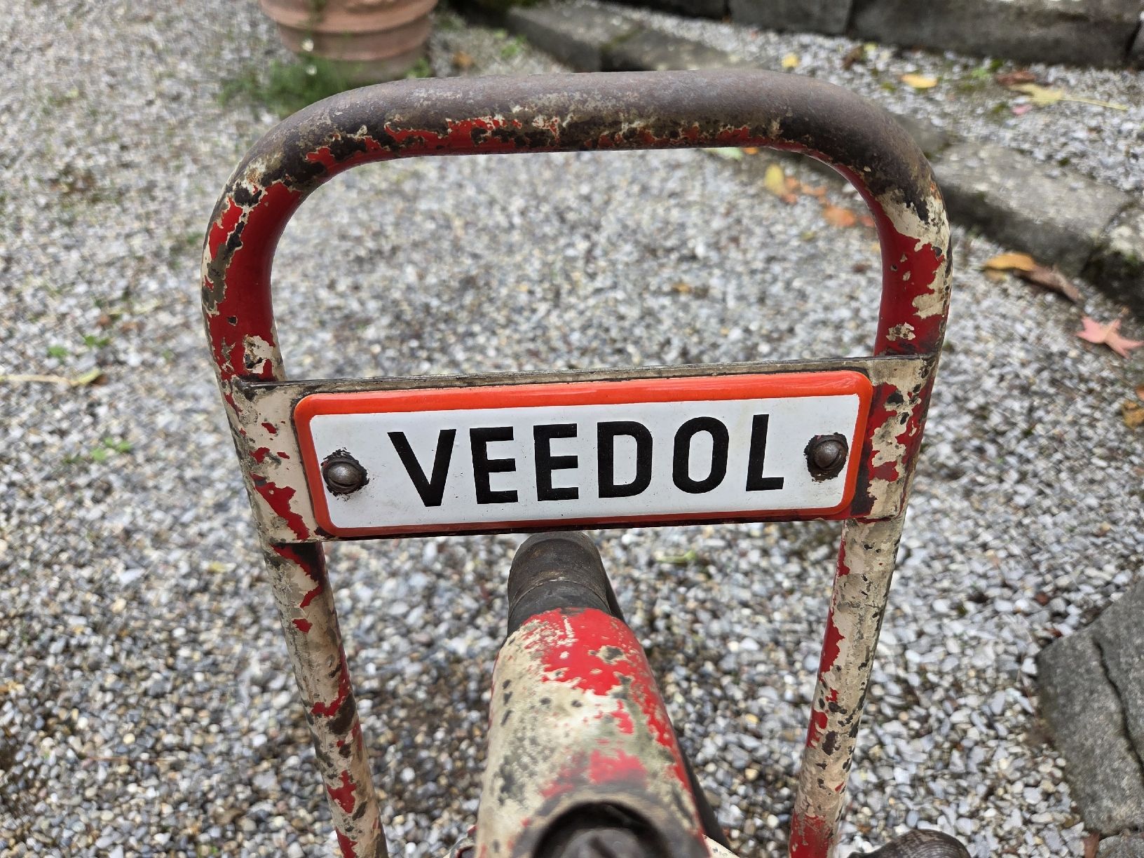 Pompe & Parti di ricambio: Oelpumpe Vedol Retro – Usato da Uesslingen venduto da 1Atelier 5