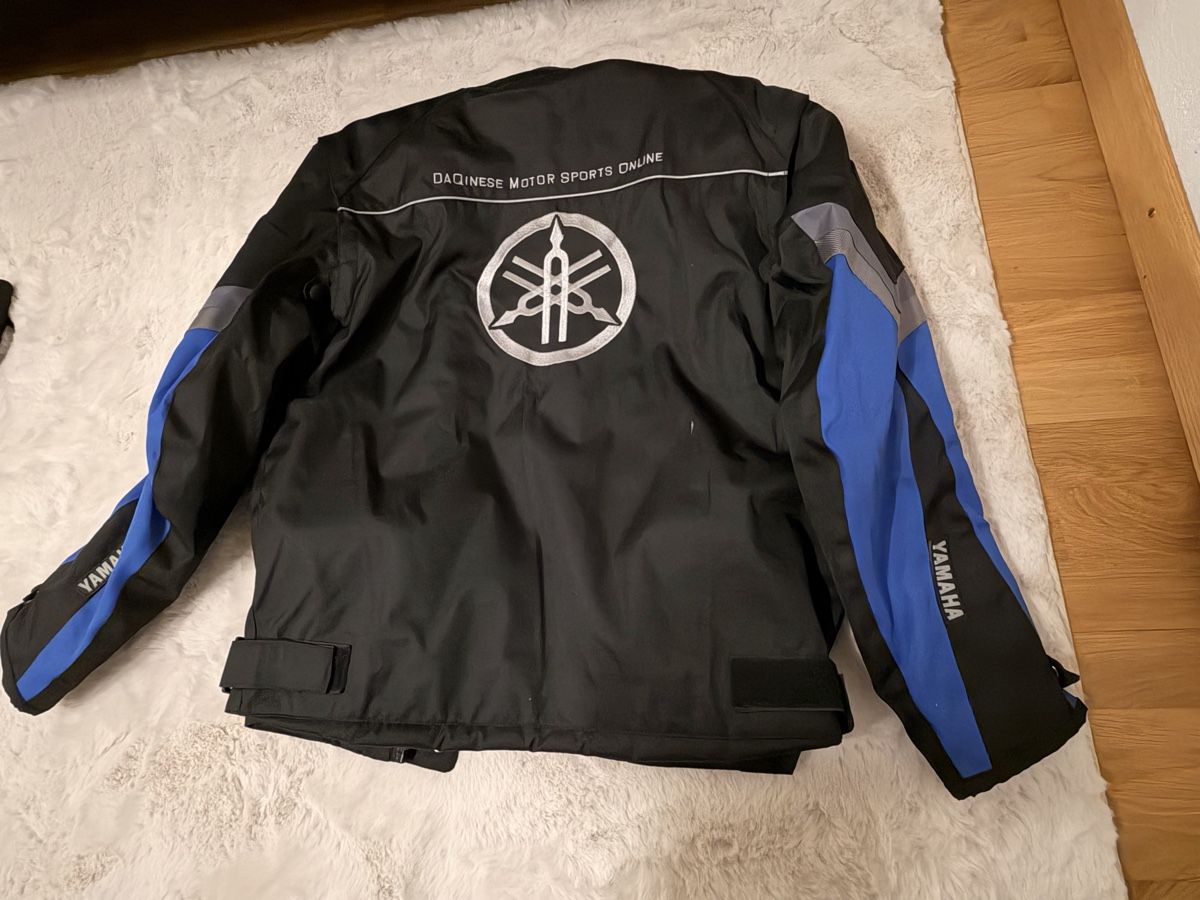 Giacche: Yamaha Motorradjacke  – Usato da Grenchen venduto da Tinaaa23 1