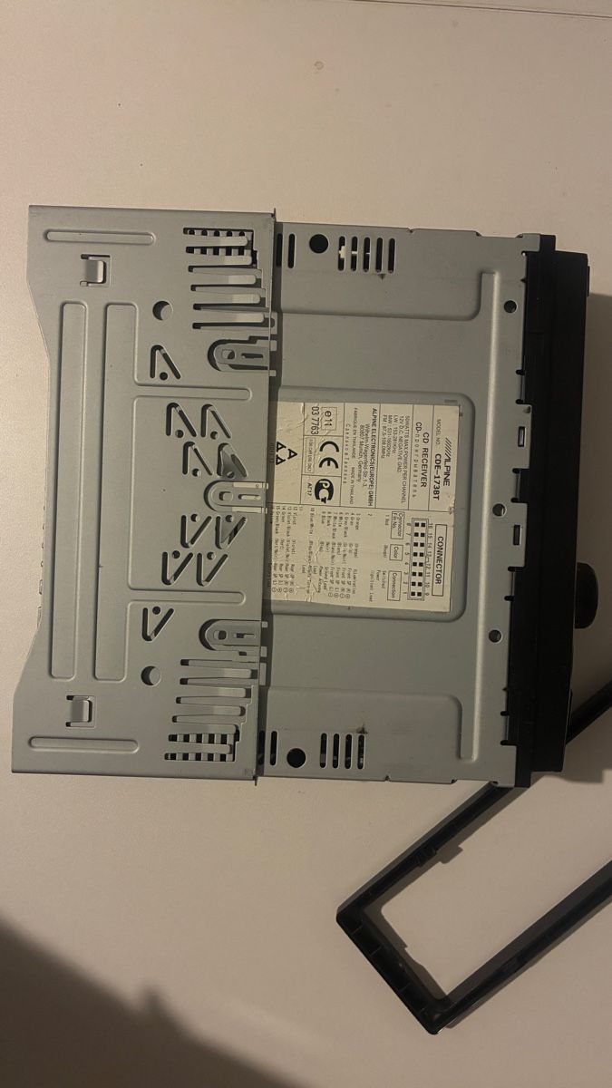 Alpine Radios: Autoradio Alpine CDE-173BT – Neu (gemäss Beschreibung) aus Schönenwerd von P.Zwackelmann 2