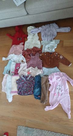 Babykleidung ab 56 bis 68 (30 stuck)