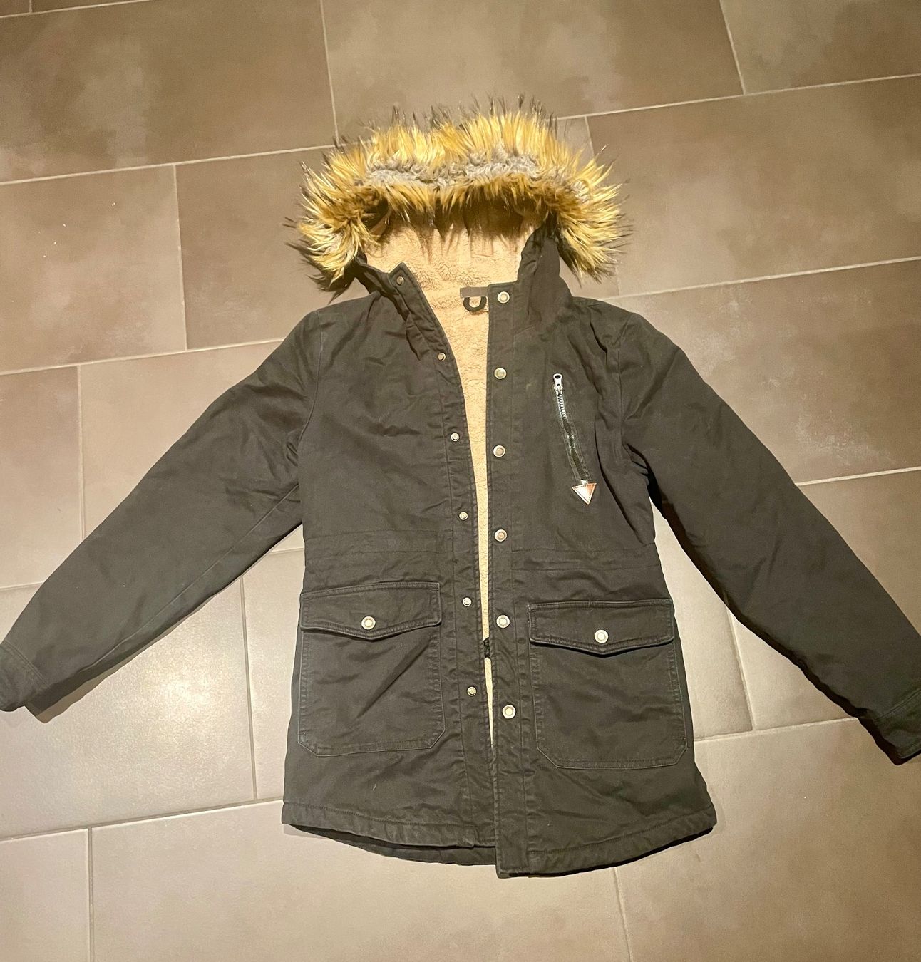 Jacken & Mäntel: Warmer Parka Grösse S (164) – Gebraucht aus Fehraltorf von Marlene4