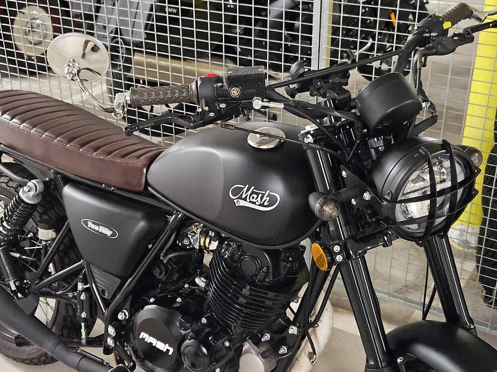 Strada: Mash 250 wenig KM – Usato da Einsiedeln venduto da Marcstr87 1
