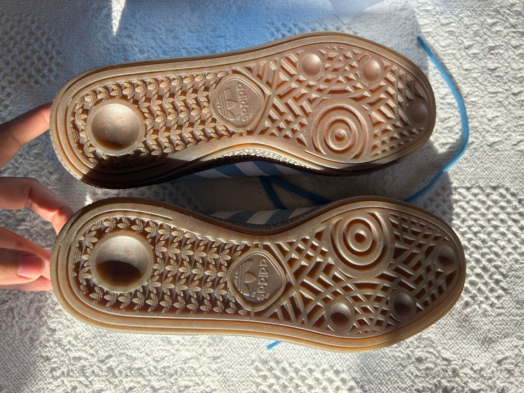 Adidas Scarpe da donna: Baskets Adidas Spezial bleu clair neuves – Nuovo e nell'imballaggio originale da Lausanne venduto da dia_2dtc 1