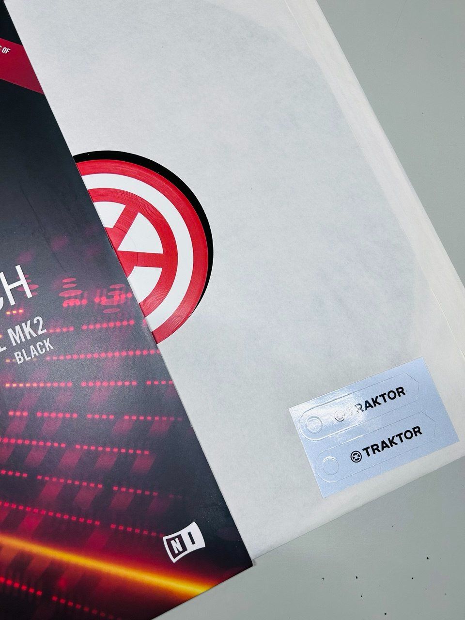 CD: Vinile Native Instruments Traktor Scratch MK2 – Nuovo (secondo la descrizione) da Giubiasco venduto da LorisVale 2