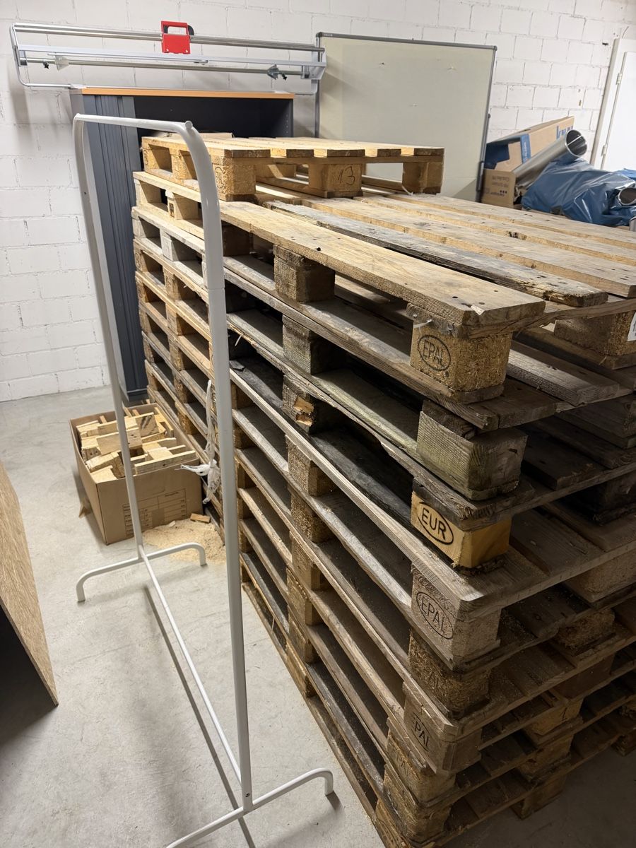 Pallets: Europaletten – Usato da Bassersdorf venduto da pet_dsy8