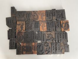 Buchstaben aus Holz