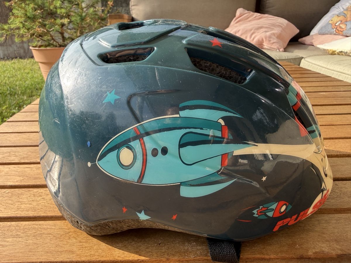 Casques: Velohelm Puls 50-54 – D'occasion à Thalwil par val_bm5t
