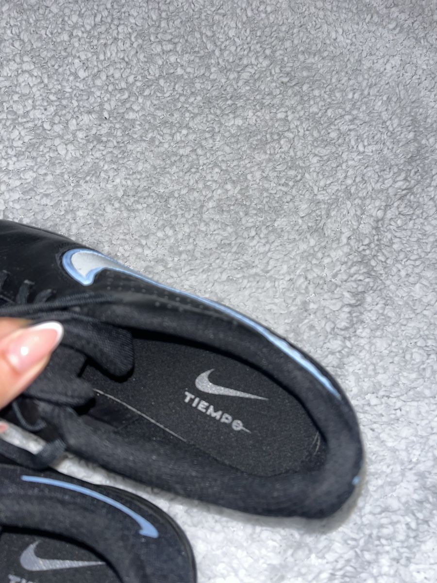Nike Herrenschuhe: Nike tiempo indoor soccer – Gebraucht aus Pully von ari_78pk 4