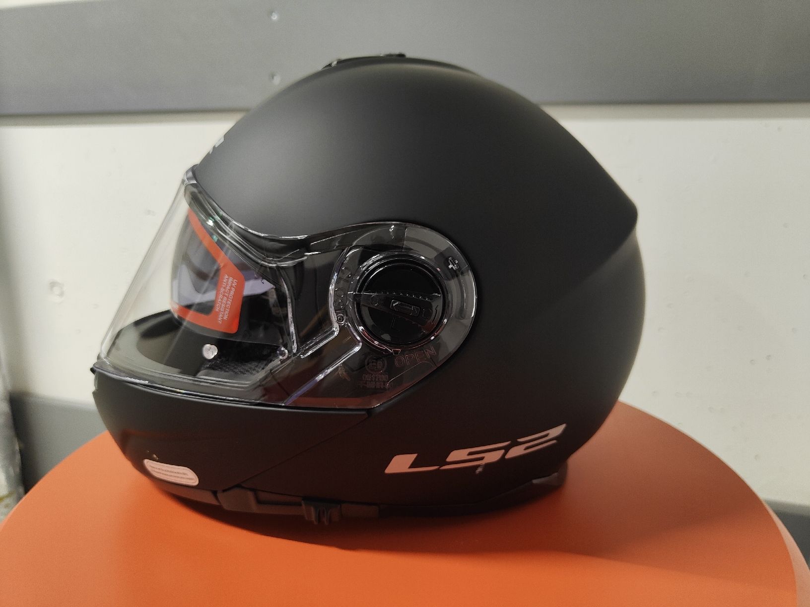 Stoke Helme & Visiere: Motorrad Helm – Neu und originalverpackt aus Flims-Waldhaus von NickY30 1
