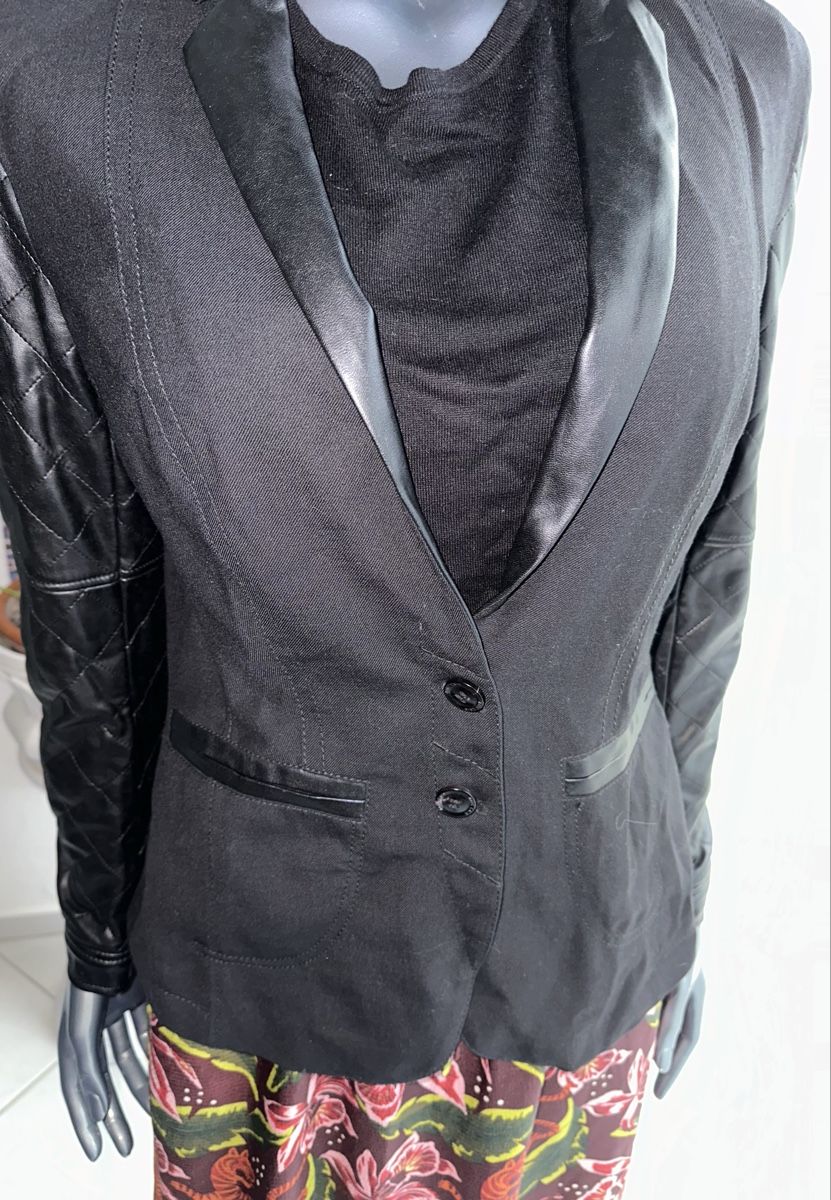 Marc Cain Giacche: MARC CAIN BLAZER GR. L (4) Wolle – Nuovo (secondo la descrizione) da Unteraegeri venduto da MH203 3