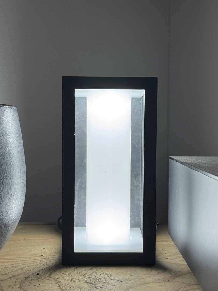 Philips Lampade: Philips Hue LED Aussenwandleuchte Schwarz – Usato da Rüdtligen venduto da Blibxsung 3