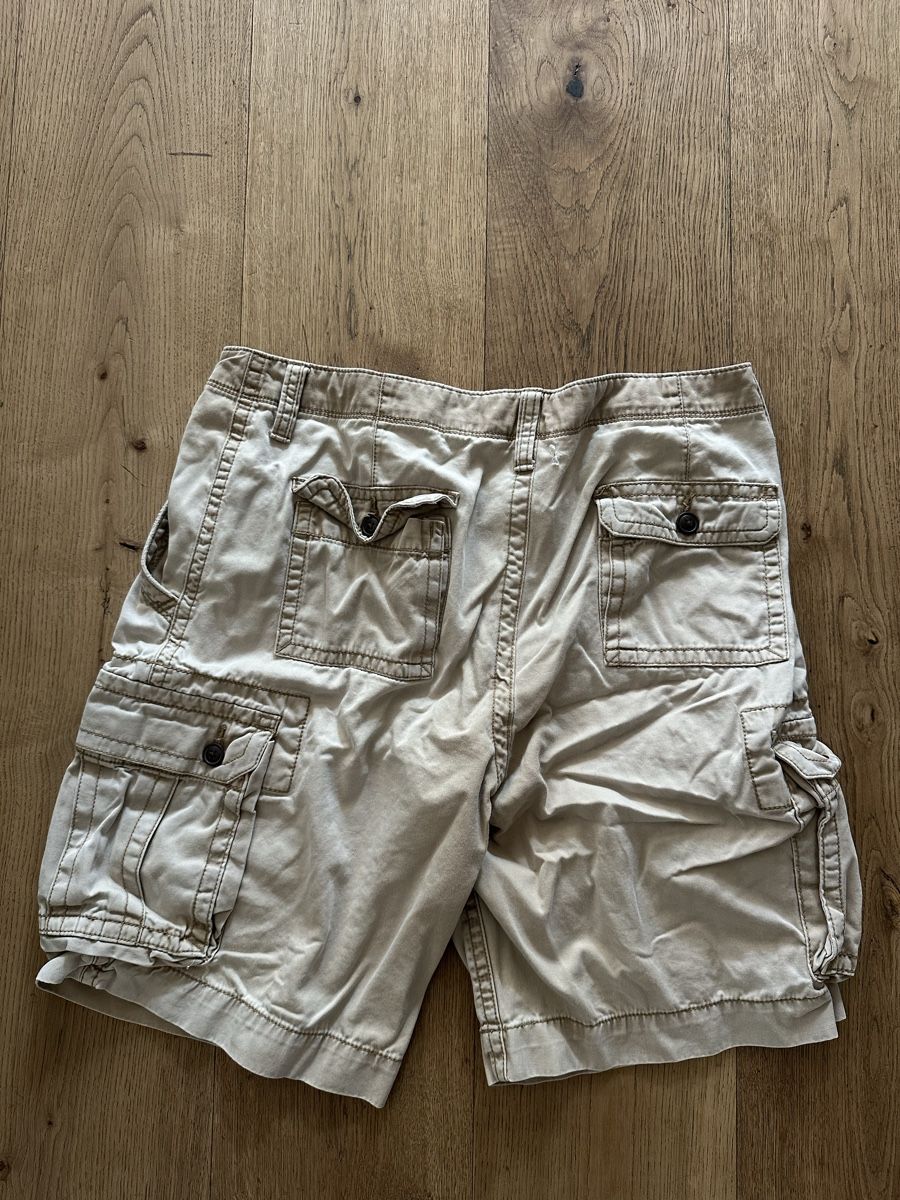 Hosen: Cargo shorts beige – Gebraucht aus Aadorf von fin_7crd 1